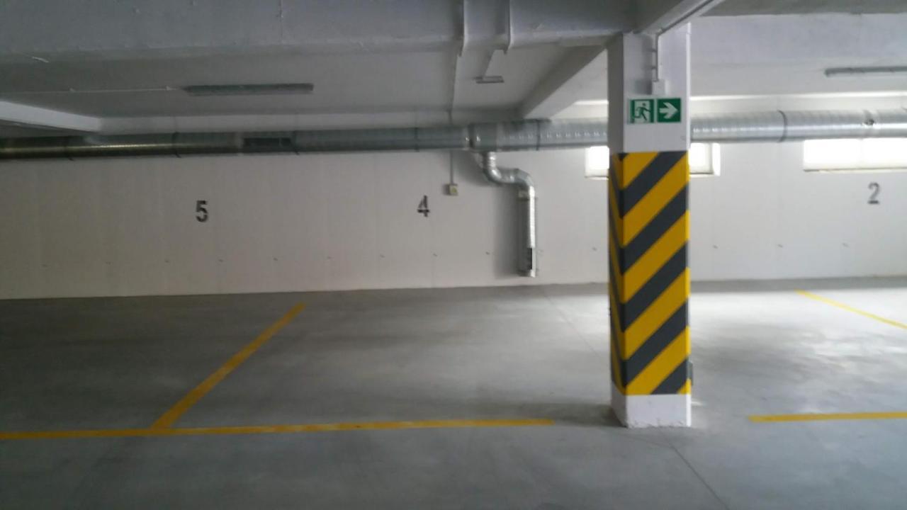 Apartamenty Czestochowa Eu "Parking Gratis" Екстер'єр фото